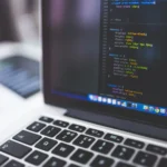Bloquer les emails jetables et le spam de formulaire sans captcha lourd