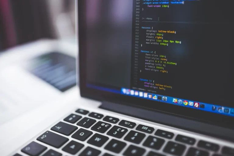 Bloquer les emails jetables et le spam de formulaire sans captcha lourd